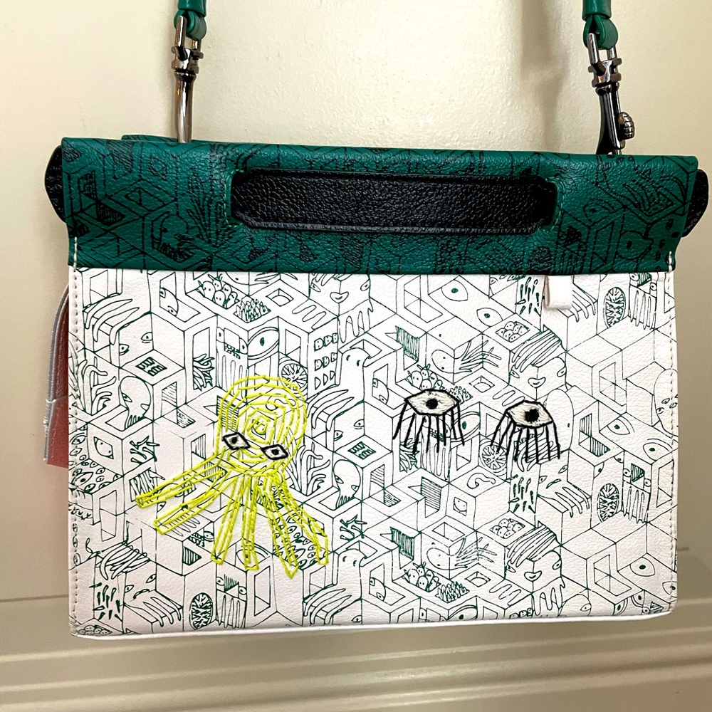 Min & Mon Small Vali Crossbody